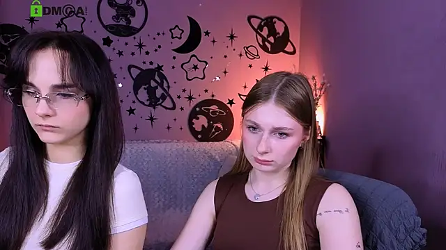 ariana ross7 online show from April 18, 7:58 pm