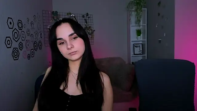Snapshot of ariana_ross7 chatting on April 21, 9:59 am ariana ross7 online show from April 21, 9:59 am
