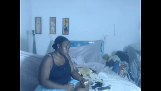 Snapshot of rachelexoticgirl chatting on October 17, 3:20 am rachelexoticgirl online show from October 17, 3:20 am