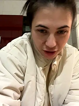 Snapshot of Sweet_Lya09 chatting on October 12, 3:49 am Sweet Lya09 online show from October 12, 3:49 am