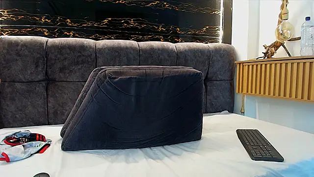 JeergMuscle online show from April 1, 5:08 am