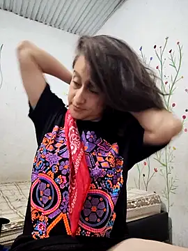 valery506 online show from February 8, 2:37 am