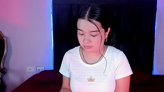 LunaWiill  online show from November 7, 12:38 pm