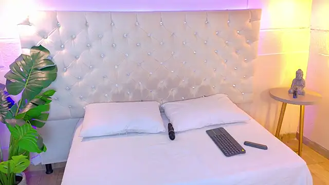 ElectraScot online show from October 2, 7:32 pm