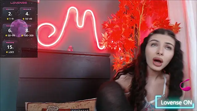 Moon Shard online show from December 16, 8:58 pm