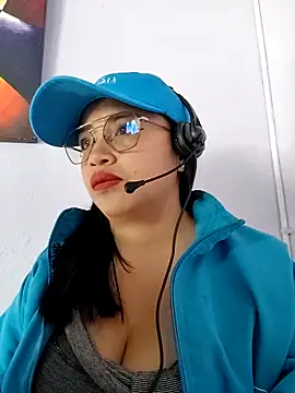 Snapshot of MILA__06 chatting on October 17, 1:46 pm MILA 06 online show from October 17, 1:46 pm