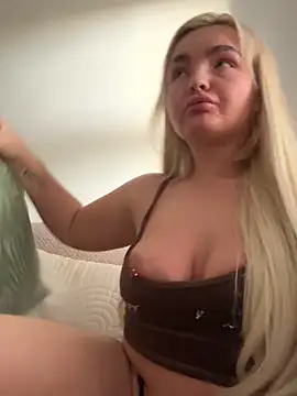 BelleXx online show from November 8, 3:12 pm