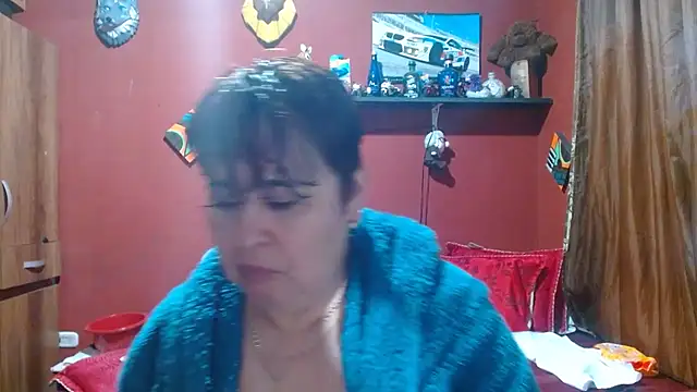 Snapshot of Sasharosee2 chatting on April 27, 12:03 pm Sasharosee2 online show from April 27, 12:03 pm