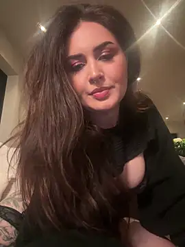 Snapshot of Kristyoff chatting on May 12, 8:28 pm Kristyoff online show from May 12, 8:28 pm