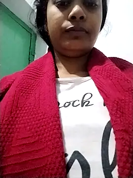 ms-naina online show from December 5, 8:05 pm