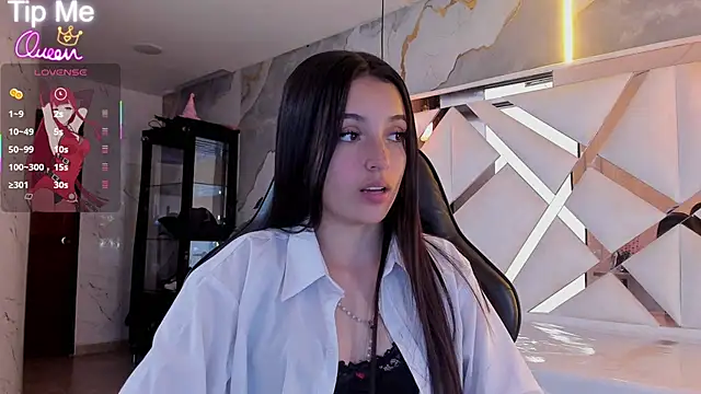 sophiadoll tf online show from April 15, 9:04 pm