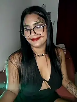 Renata Zoe online show from October 31, 2:45 am