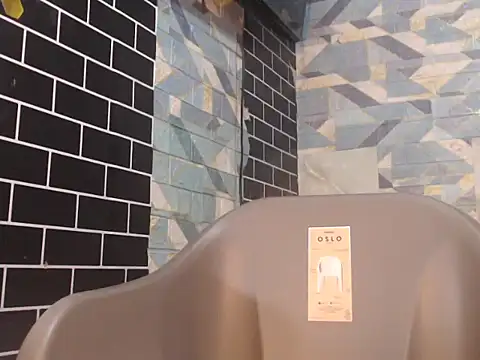 Newt4U online show from September 24, 7:28 pm