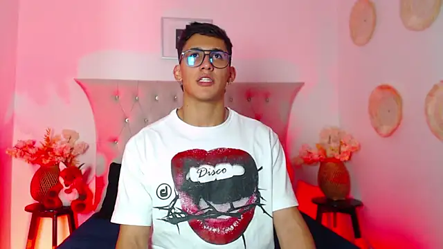 SalvadorFit online show from November 7, 8:31 pm