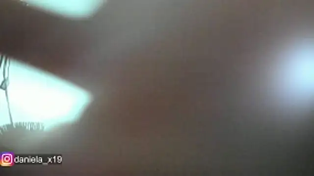 Snapshot of Daniela_x19 chatting on February 5, 7:51 pm Daniela x19 online show from February 5, 7:51 pm