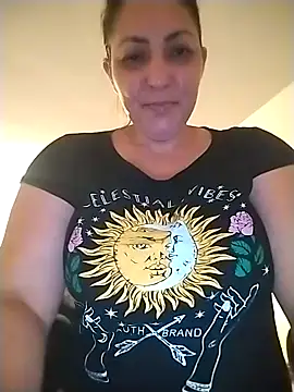 Lunita86 online show from April 4, 3:16 am