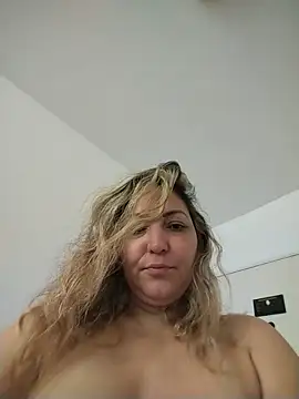 Lunita86 online show from June 6, 1:38 pm