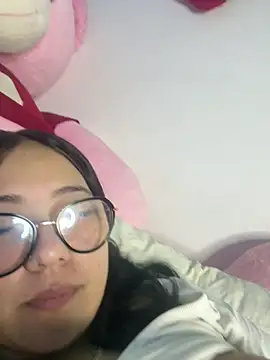 Snapshot of sacha_torres02 chatting on June 7, 6:55 pm sacha torres02 online show from June 7, 6:55 pm