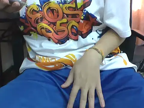 Xiao  Yu online show from September 28, 8:42 am