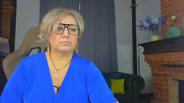 Marta Wils online show from November 13, 3:16 am