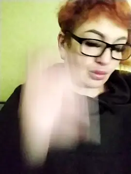 Snapshot of Alissa55552111 chatting on February 16, 6:20 am Alissa55552111 online show from February 16, 6:20 am