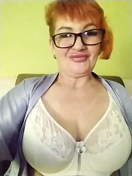 Snapshot of Alissa55552111 chatting on February 16, 6:26 pm Alissa55552111 online show from February 16, 6:26 pm