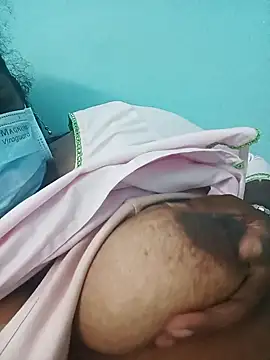 Snapshot of Ammulu-k chatting on September 26, 5:44 am Ammulu-k online show from September 26, 5:44 am