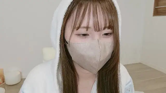 Snapshot of Cocoro_o0 chatting on February 20, 9:32 am Cocoro o0 online show from February 20, 9:32 am