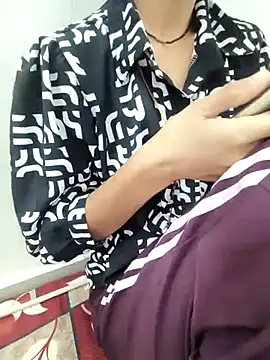 sassyishhu76 online show from March 25, 9:04 am