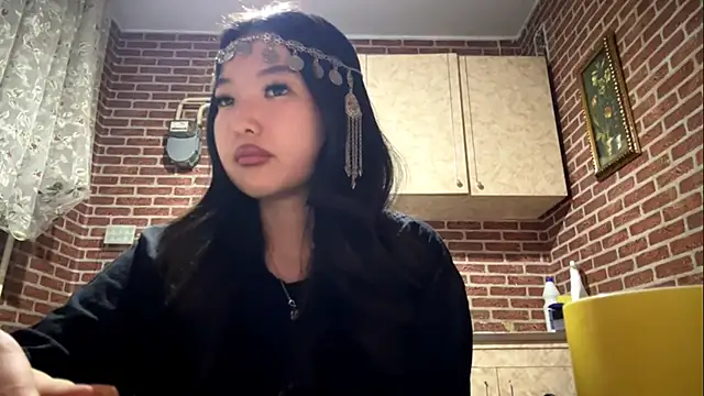 EmmaLeexth online show from February 19, 4:58 pm