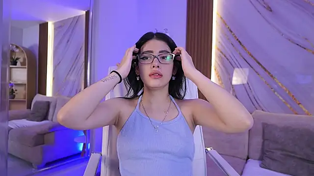 BillieBrownn online show from May 9, 7:08 pm