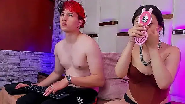 ANLLELOAndANGELA online show from November 19, 3:23 pm