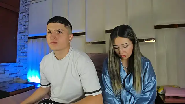 ANLLELOAndANGELA online show from April 13, 4:12 pm