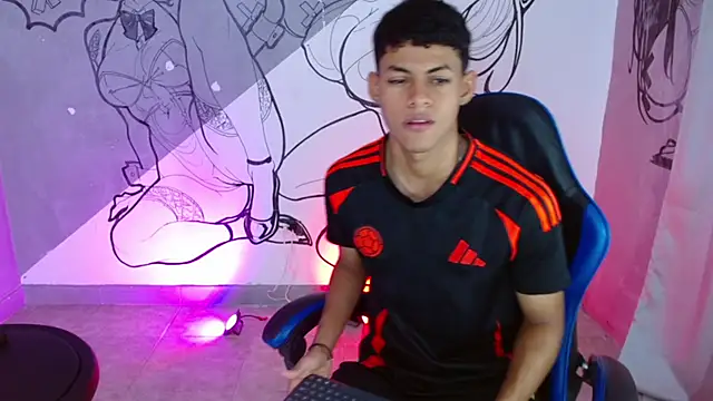 deivid bigcock1 online show from December 14, 6:34 pm