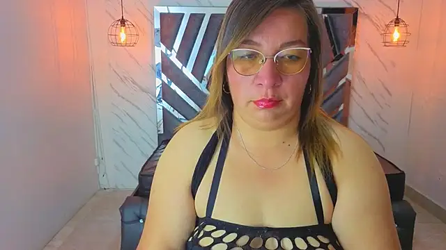 MaylinRosse  online show from June 29, 6:19 pm