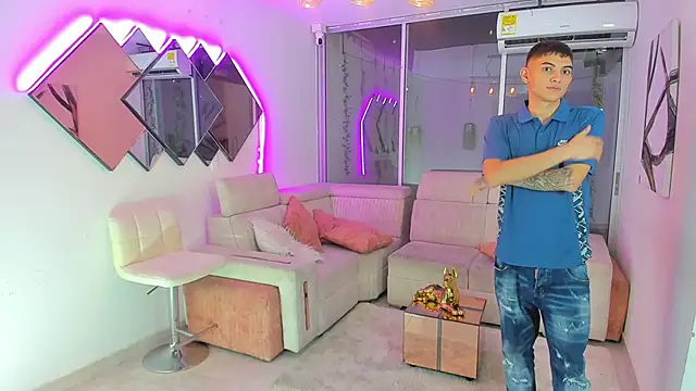 Houseofwarrios online show from November 26, 5:19 am