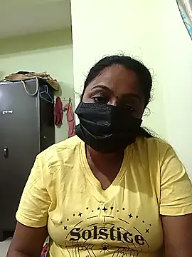 queendivya online show from November 22, 10:20 pm