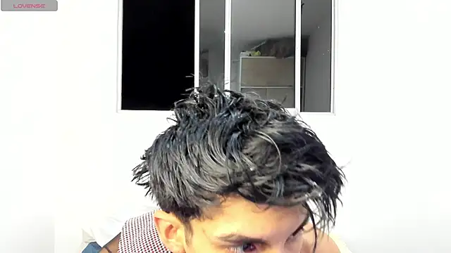 Erick Velveth online show from May 31, 5:37 am