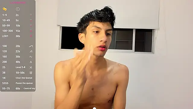 Erick Velveth online show from June 2, 5:42 am