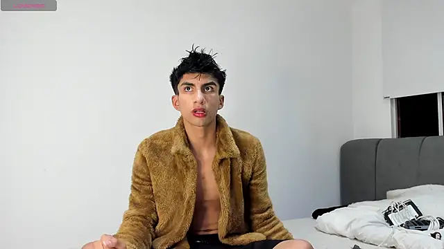 Erick Velveth online show from June 14, 5:31 am