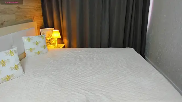 Snapshot of Alisa_Glamour chatting on October 2, 12:34 pm Alisa Glamour online show from October 2, 12:34 pm