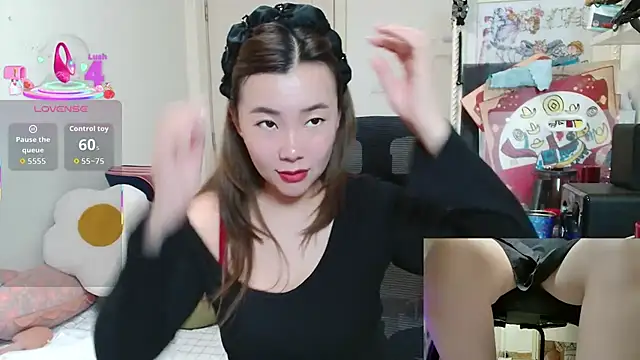Snapshot of sallycui chatting on March 11, 12:33 pm sallycui online show from March 11, 12:33 pm