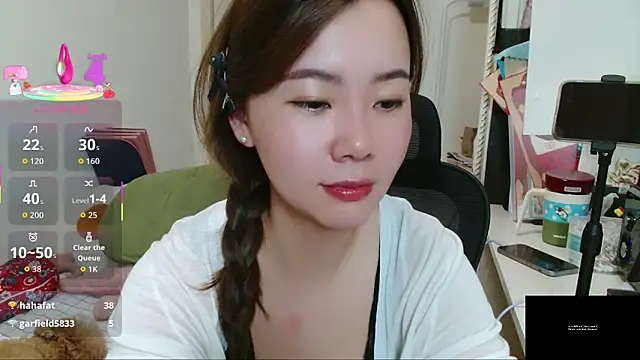Snapshot of sallycui chatting on March 31, 12:49 pm sallycui online show from March 31, 12:49 pm