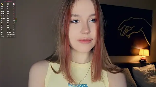 MaliaBourraine online show from December 2, 7:03 am