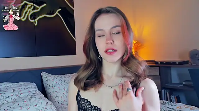 MaliaBourraine online show from March 16, 7:23 am