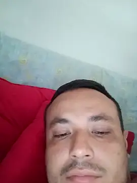 Snapshot of hiouxxx chatting on November 13, 4:28 pm hiouxxx online show from November 13, 4:28 pm