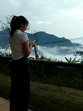 phuongxinhxan online show from March 10, 1:21 am