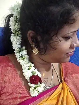 sweetqueen143 online show from November 21, 4:38 pm