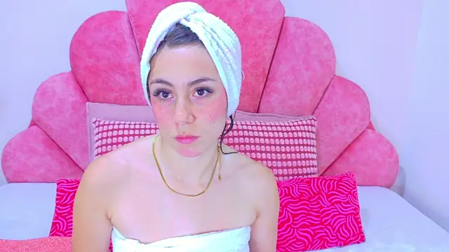 MyApril   online show from April 15, 12:45 pm