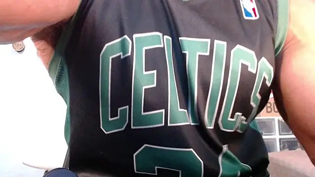 Snapshot of henryhadesflirt chatting on December 16, 2:00 pm henryhadesflirt online show from December 16, 2:00 pm